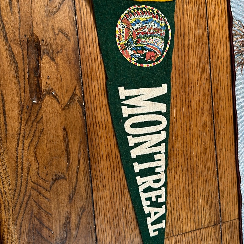 Old Canada Montreal pennant